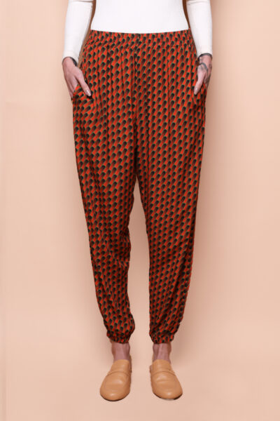 Calça jogger estampada Trançado