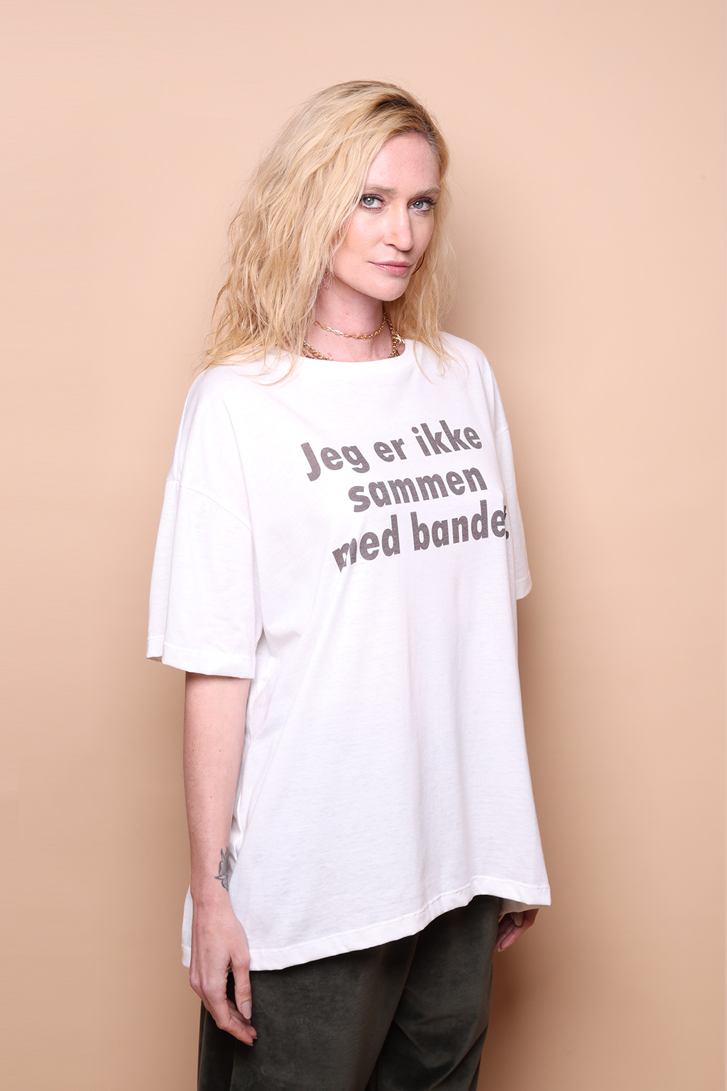 Camiseta oversize estampada Med Bandet