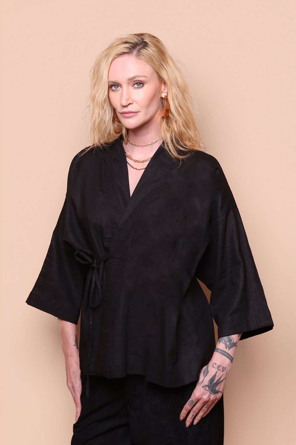 Kimono curto linho preto