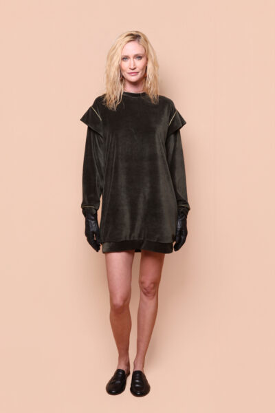 Vestido manga sobreposta plush verde com dourado