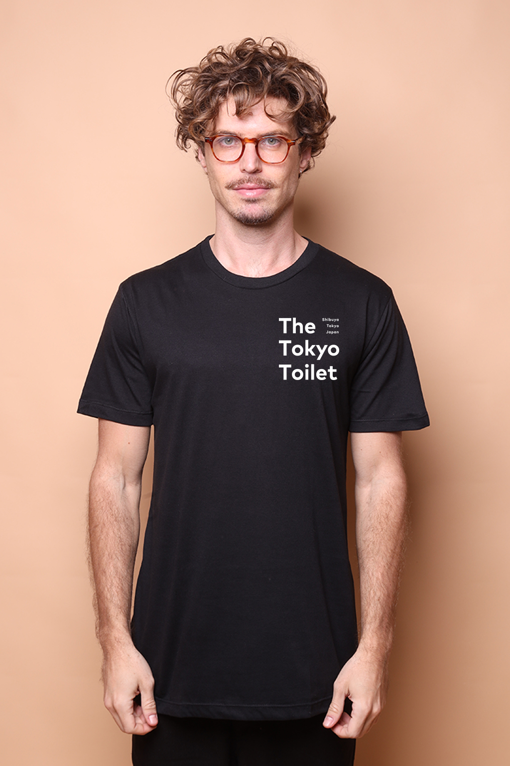 Camiseta preta estampada Tokyo Toilet