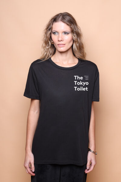 Camiseta preta estampada Tokyo Toilet