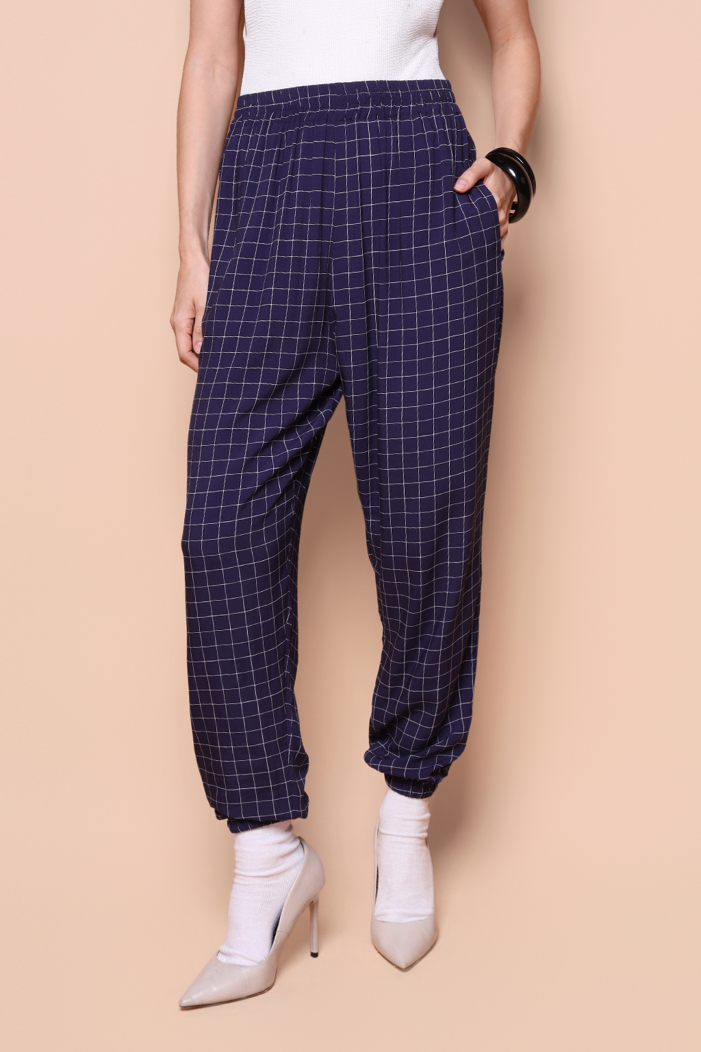 Calça jogger estampada Grade marinho