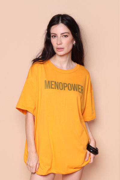 Camiseta oversize amarela estampada Menopower
