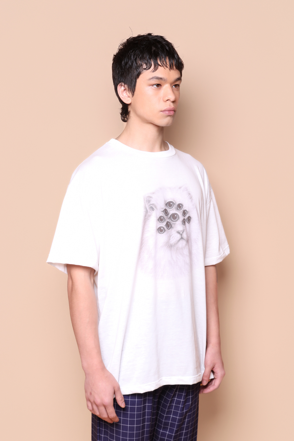 Camiseta oversize estampada Gato Aranha