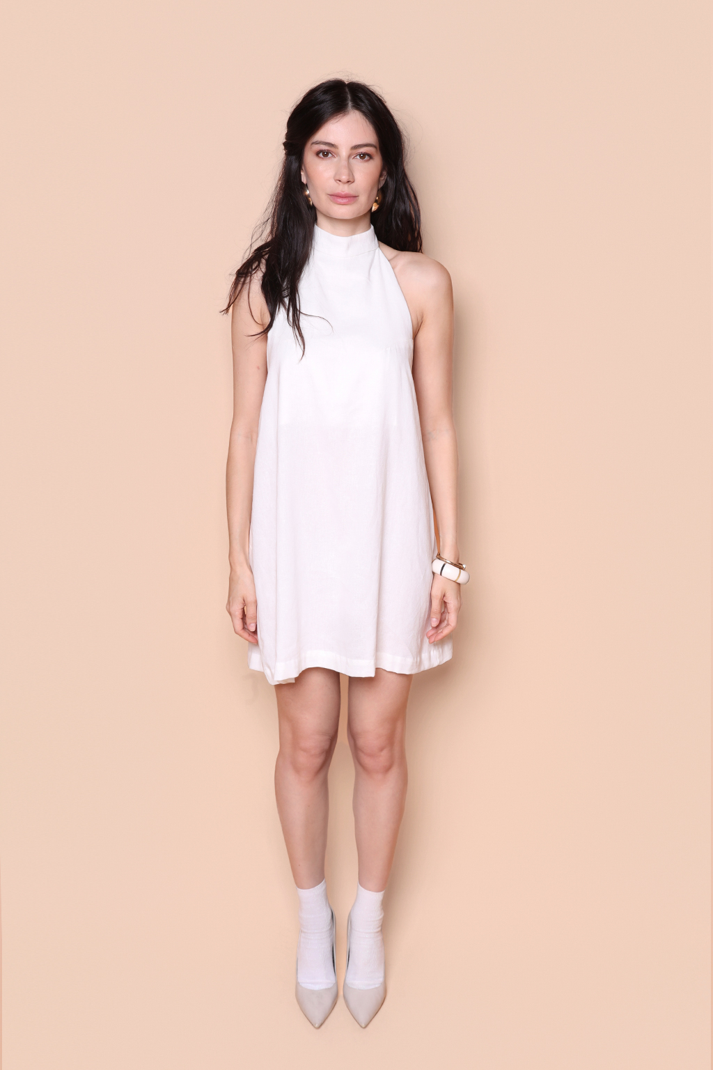 Vestido decote costas linho off-white