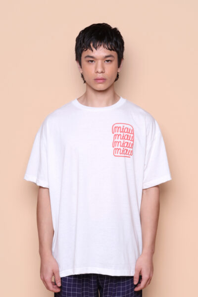 Camiseta oversize estampada Miau