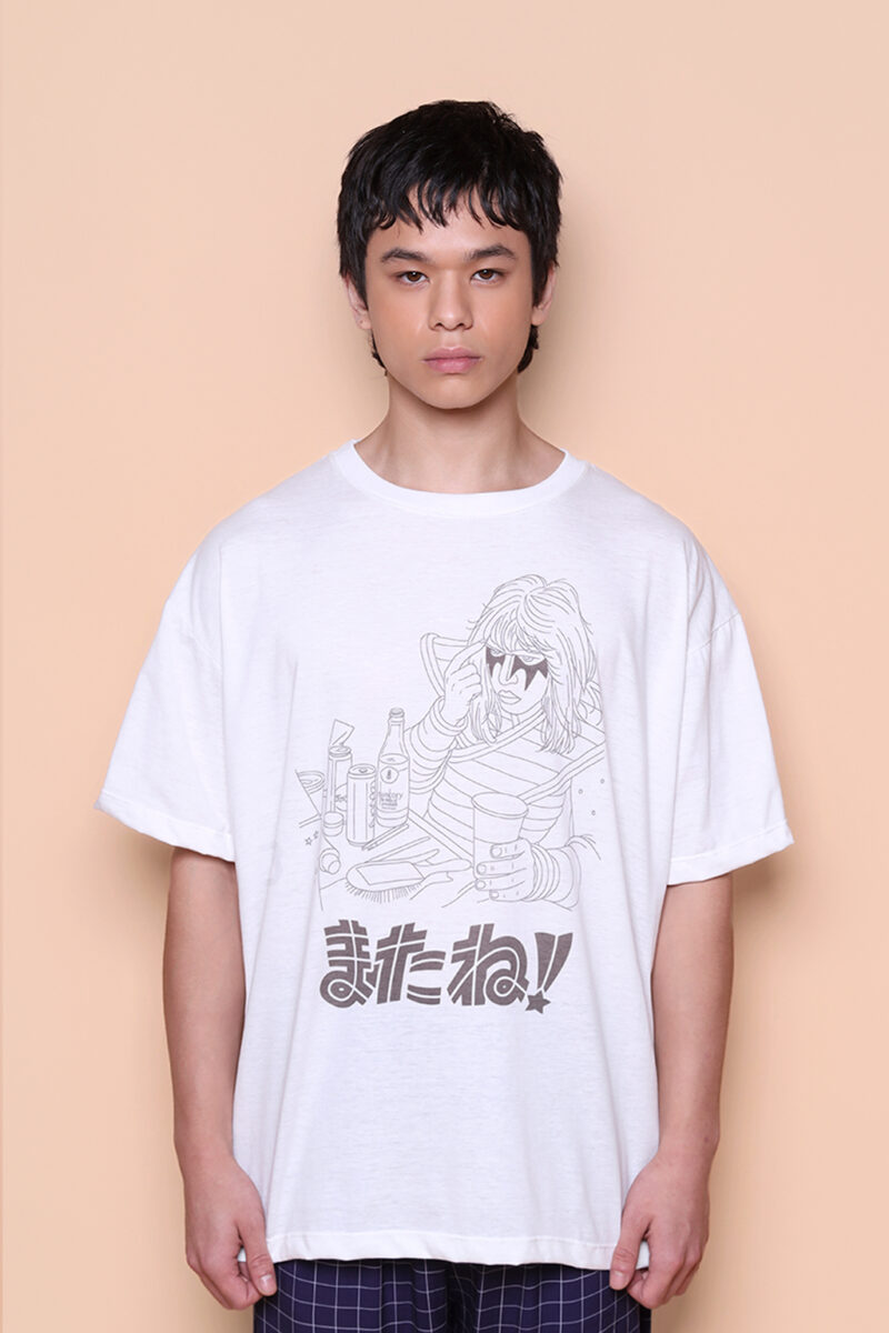 Camiseta oversize estampada Kiss japonês - AMP - A Mulher Do Padre