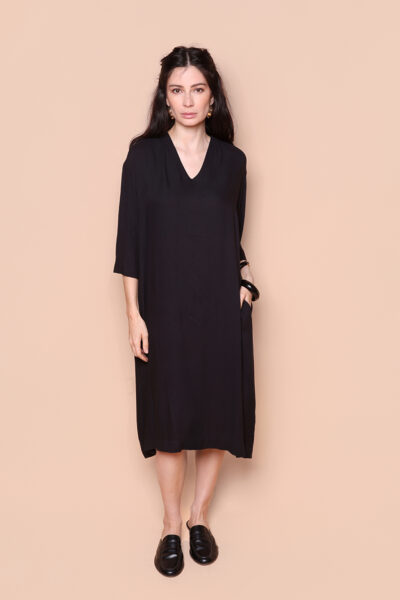 Vestido túnica viscose creponada preto