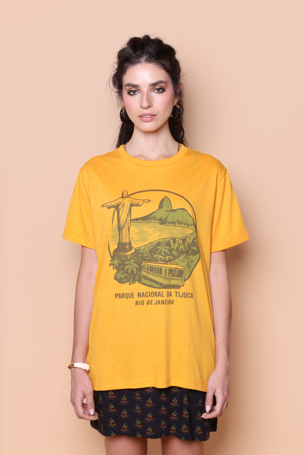 Camiseta amarela estampada Parque Nacional da Tijuca