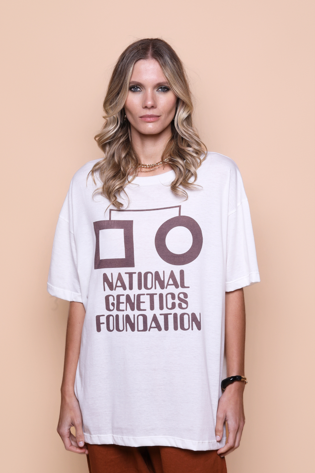 Camiseta oversize estampada NGF