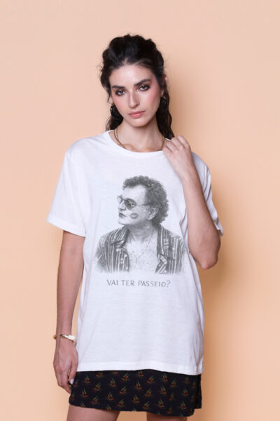 Camiseta collab O Agente Secreto Robério Diógenes