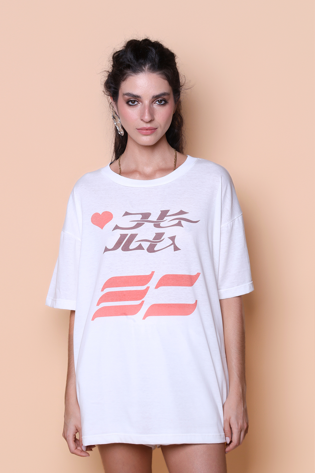 Camiseta oversize estampada Coração