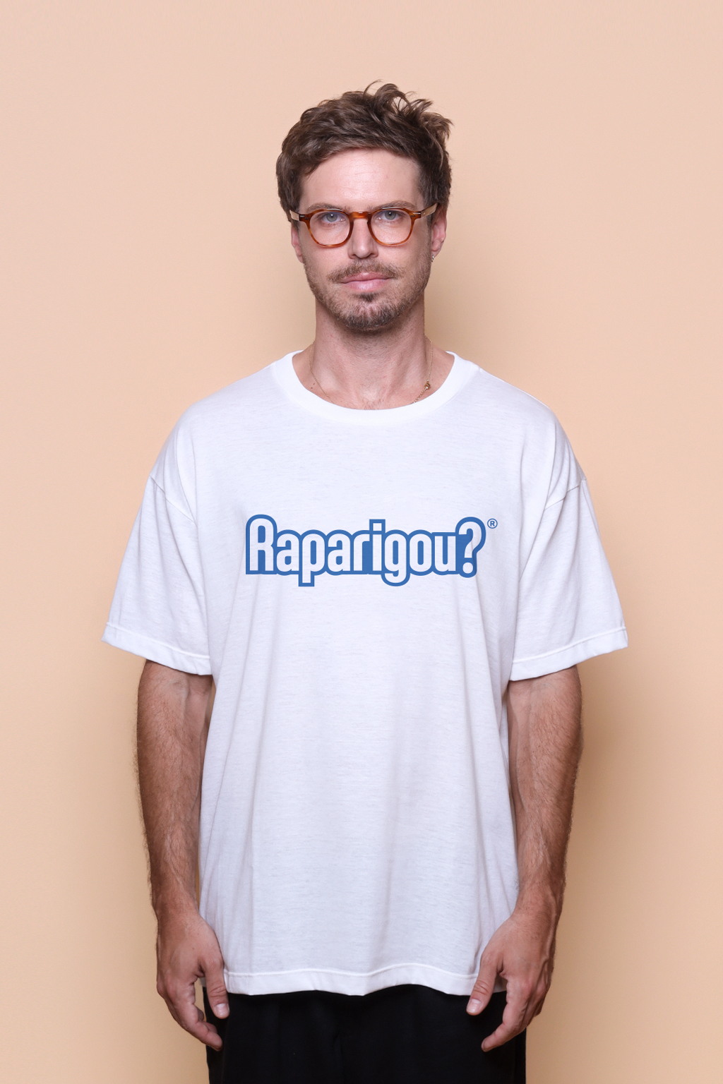 Camiseta oversize collab O Agente Secreto Raparigou?