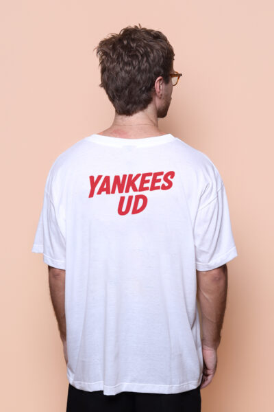 Camiseta oversize estampada Fuera Yankees