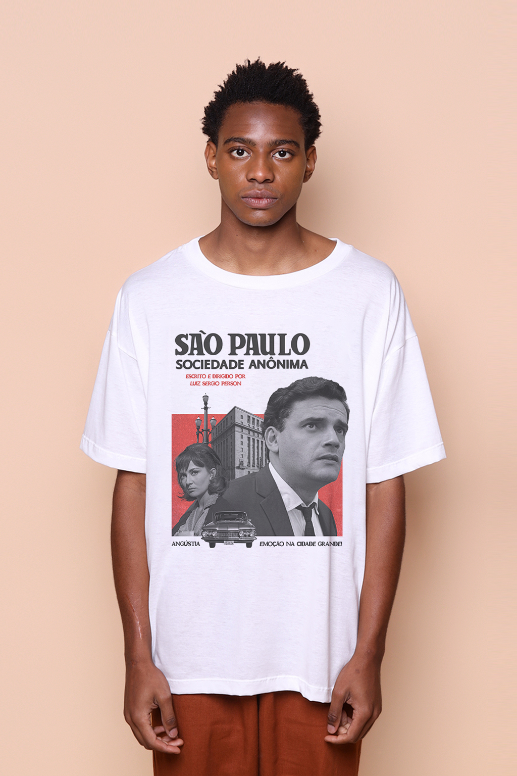 Camiseta oversize collab São Paulo Sociedade Anônima