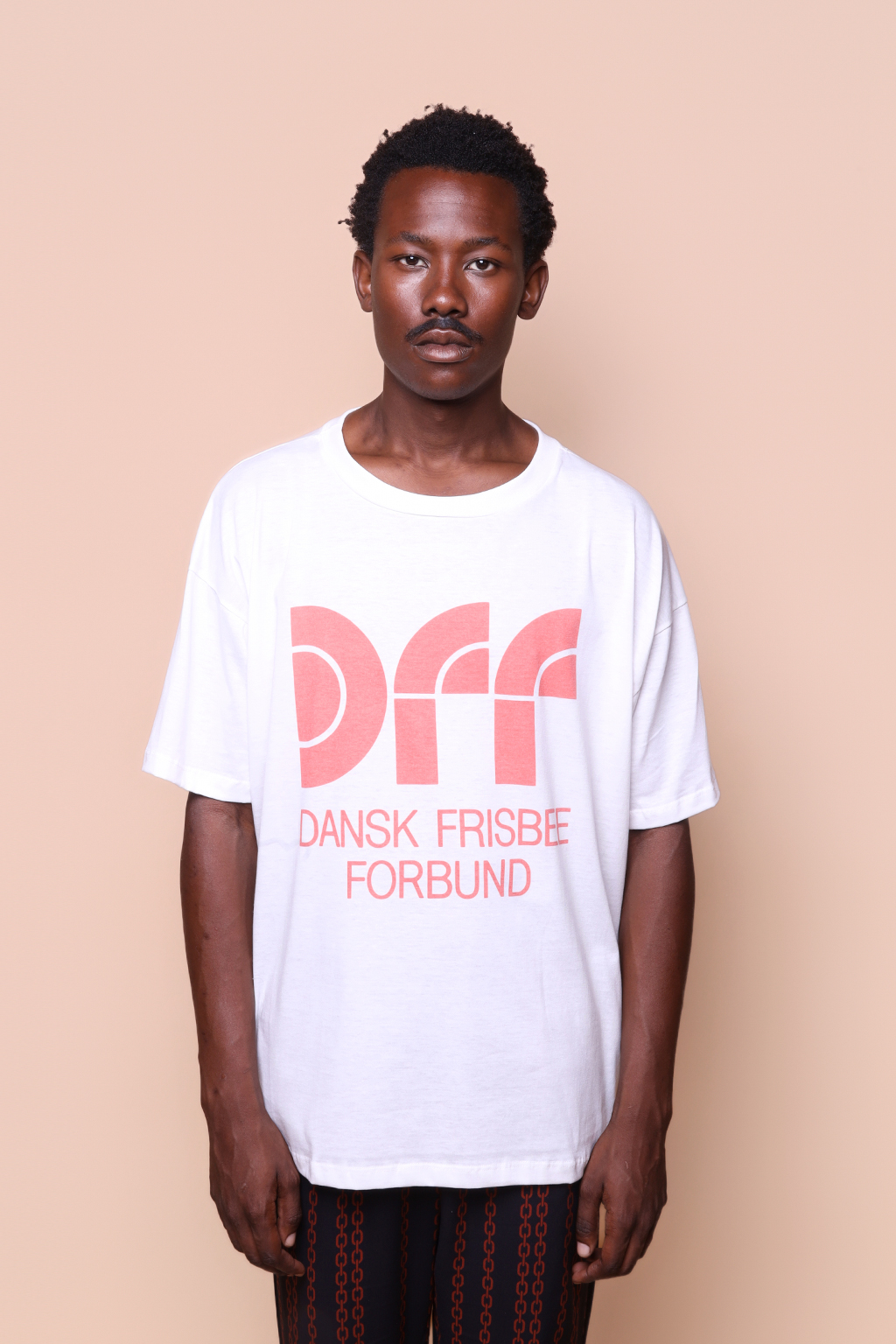 Camiseta oversize estampada DFF