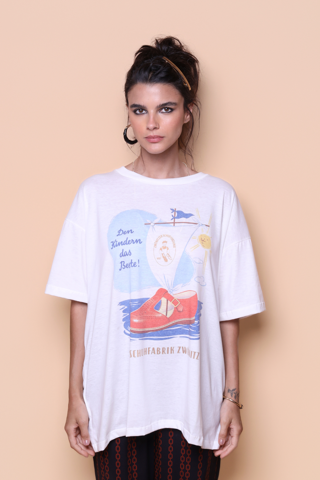 Camiseta oversize estampada Schuhfabrik
