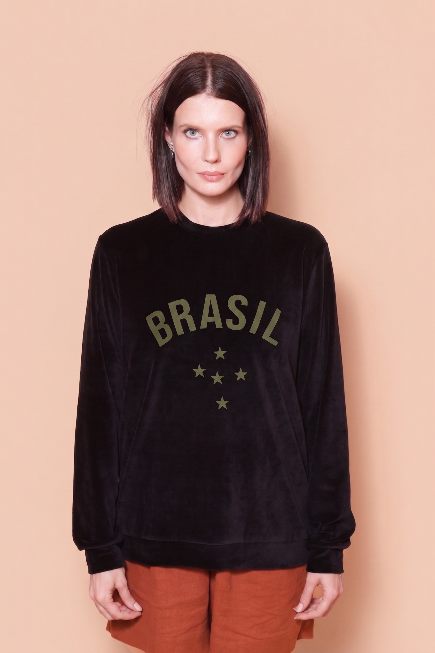 Blusão plush preto Brasil