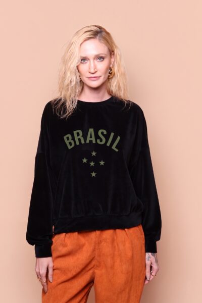 Blusão curto plush preto Brasil