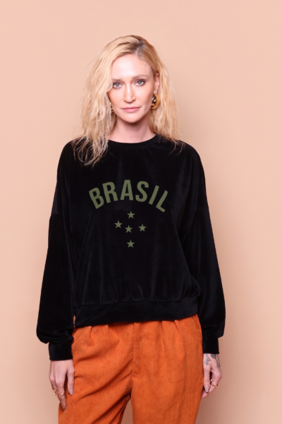 Blusão curto plush preto Brasil