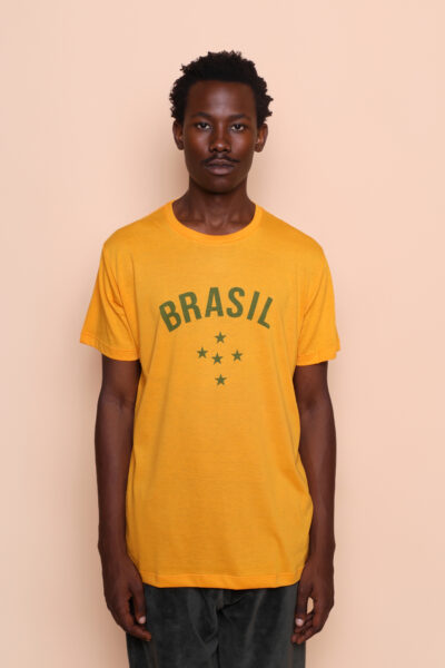 Camiseta amarela Brasil