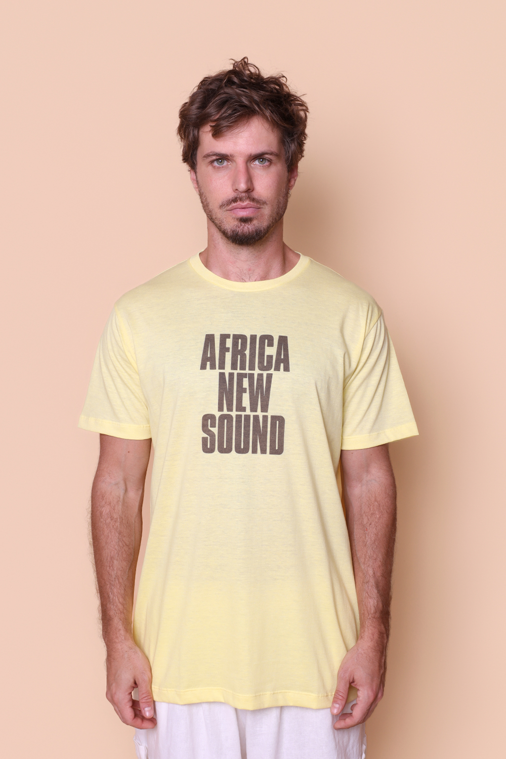 Camiseta amarela Africa New Sound