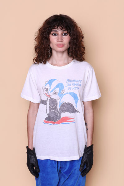 Camiseta estampada Traumatize sua Família
