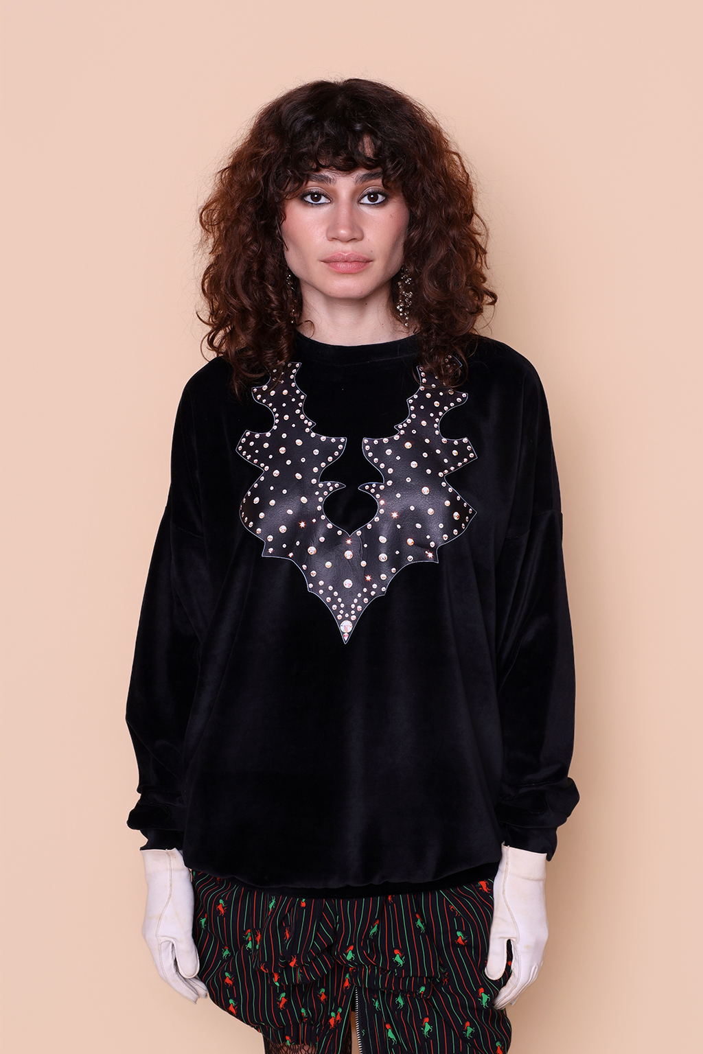 Blusão oversize plush preto Tachinhas