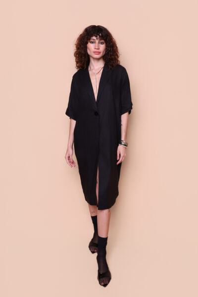 Vestido smoking linho preto