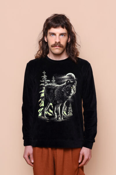 Blusão plush preto Lobo cinzento