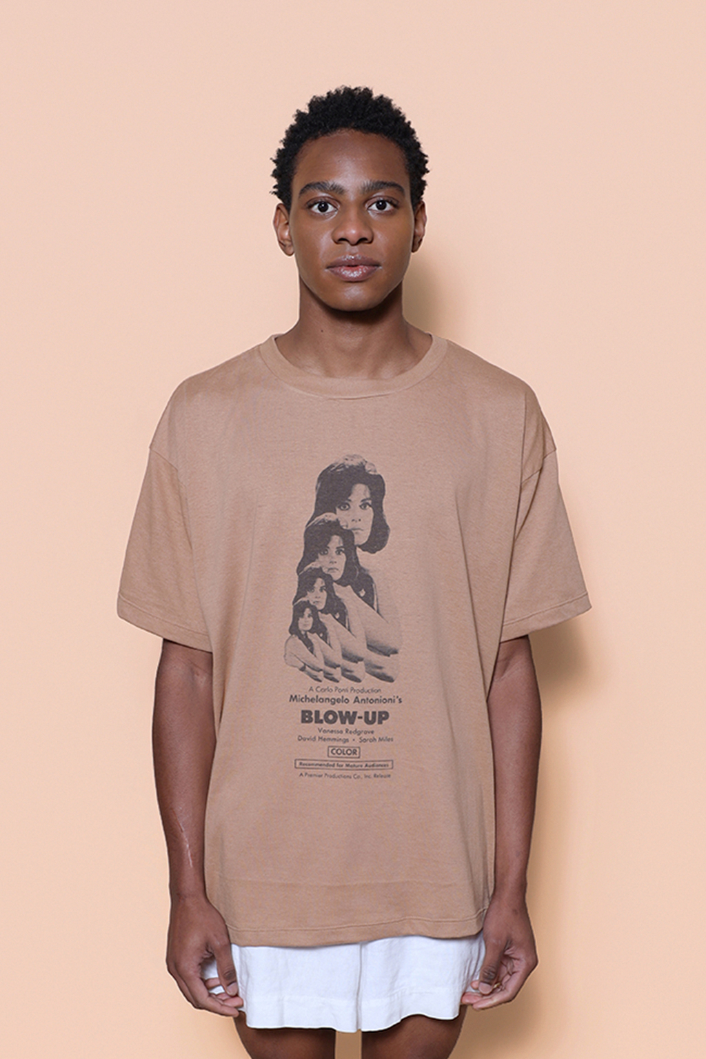Camiseta oversize marrom estampada Blow-up